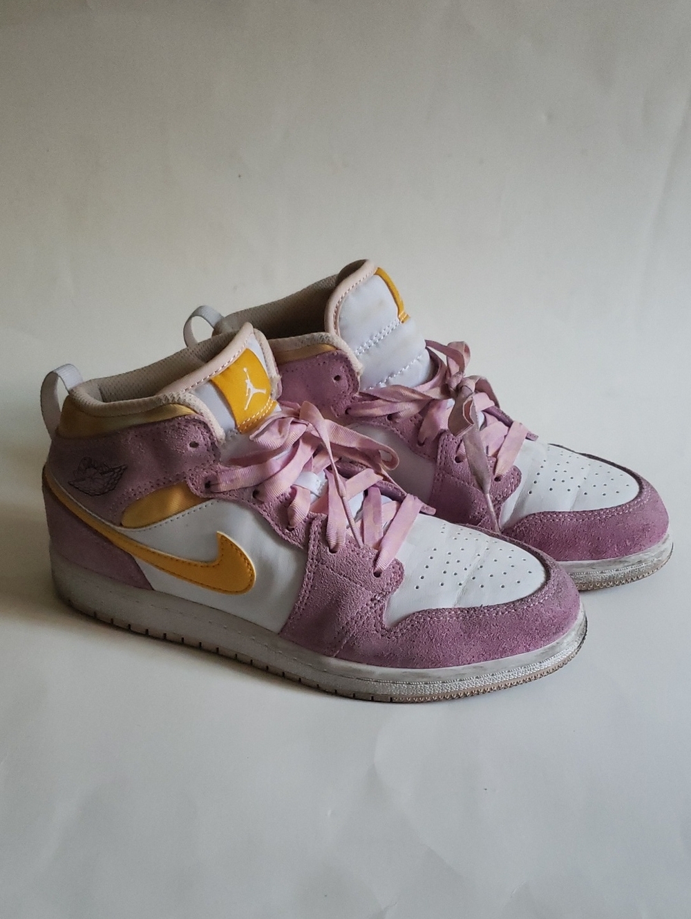 Air Jordan 1 Mid SE Pink Mustard Yellow Suede Sneakers Size 3Y (DC9519-60
